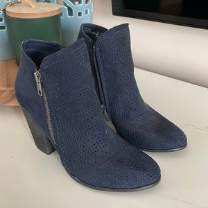 NEVER WORN Carlos Santana shoe boots